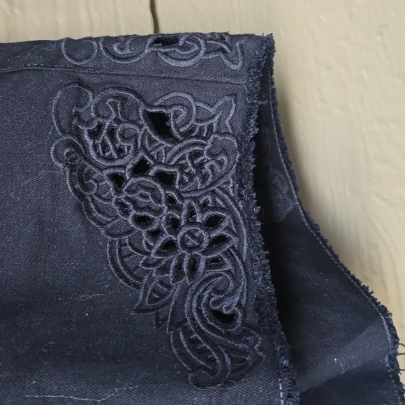 Torrid Classic Skinny Short Short Vintage Stretch Black crochet lace 18 NEW NWT - Picture 7 of 13